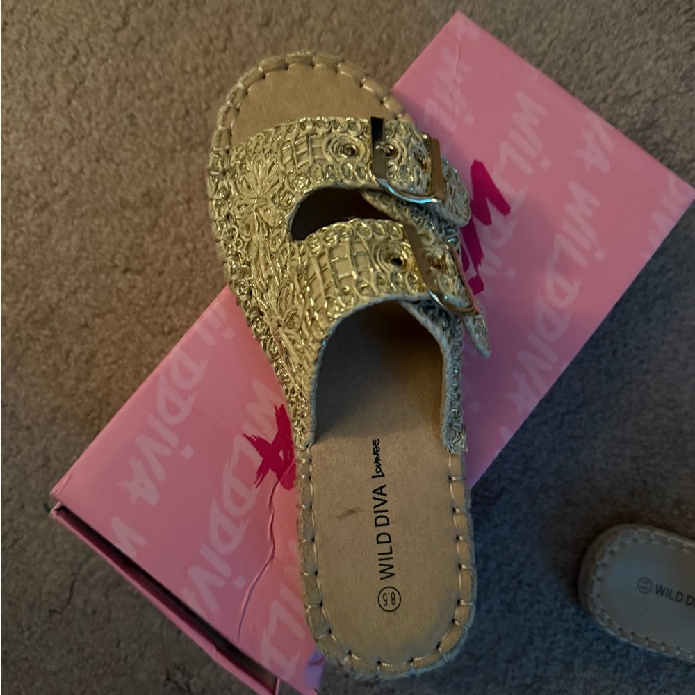 Wild Diva Textured Gold Sandals